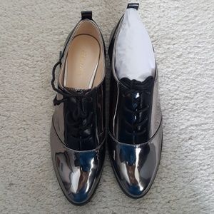 BNWT silver pewter and black oxfords NINE WEST 8M